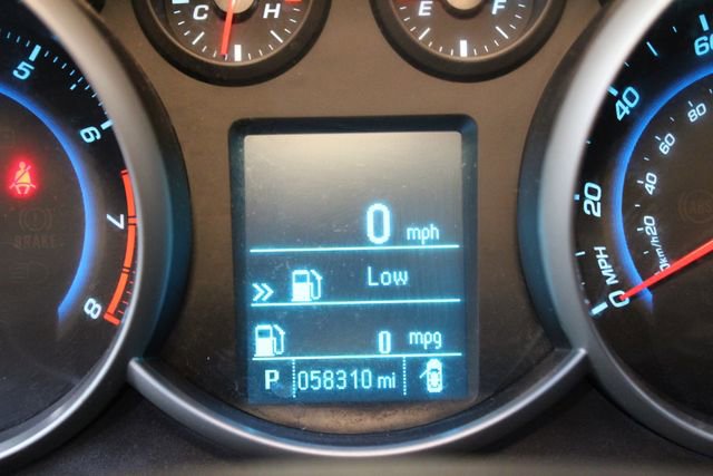 Used 2012 Chevrolet Cruze LT FWD image 21