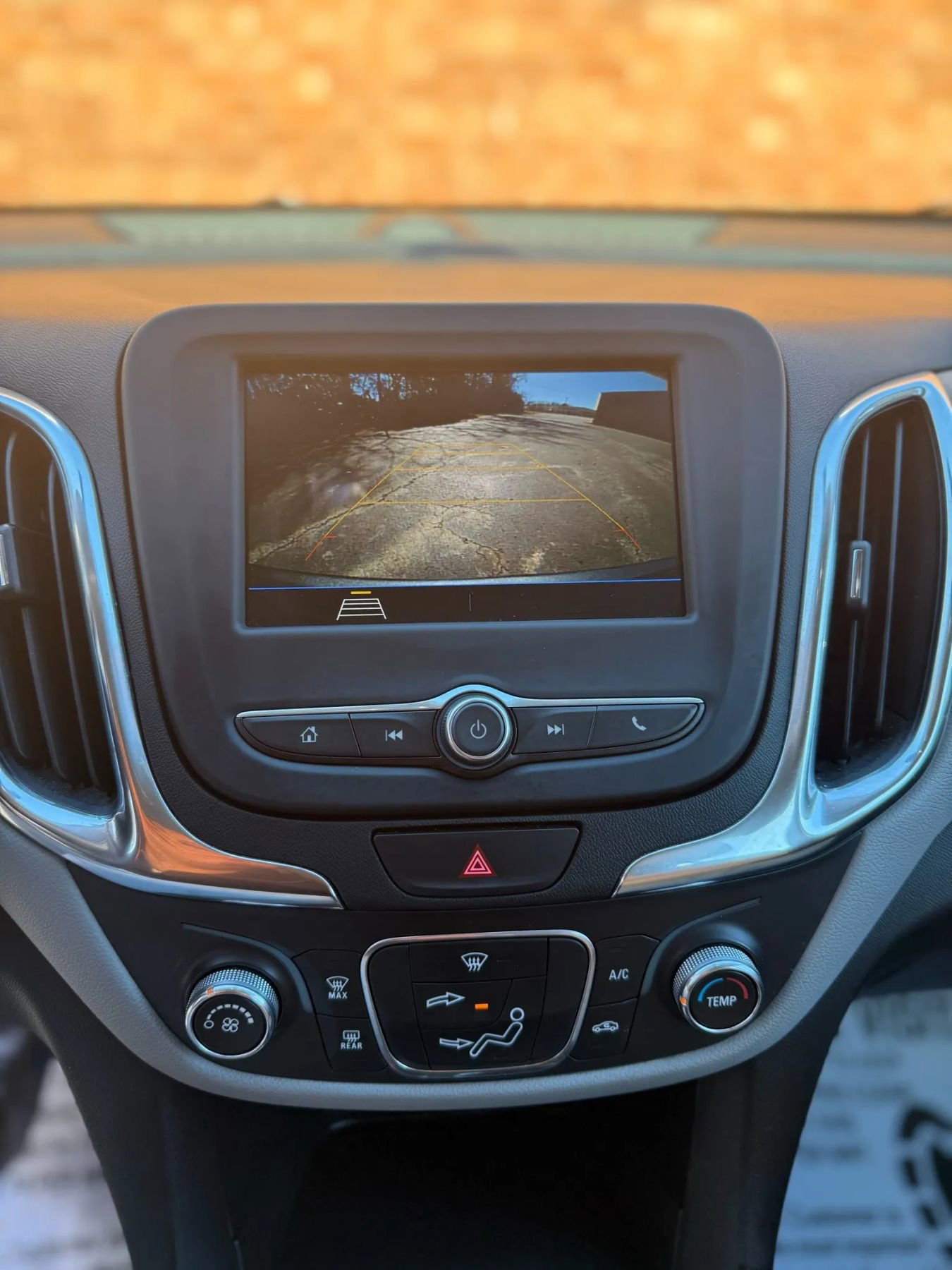 Used 2019 Chevrolet Equinox LS image 16