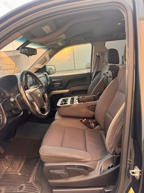 Used 2019 Chevrolet Silverado 1500 LT AWD/4WD image 18