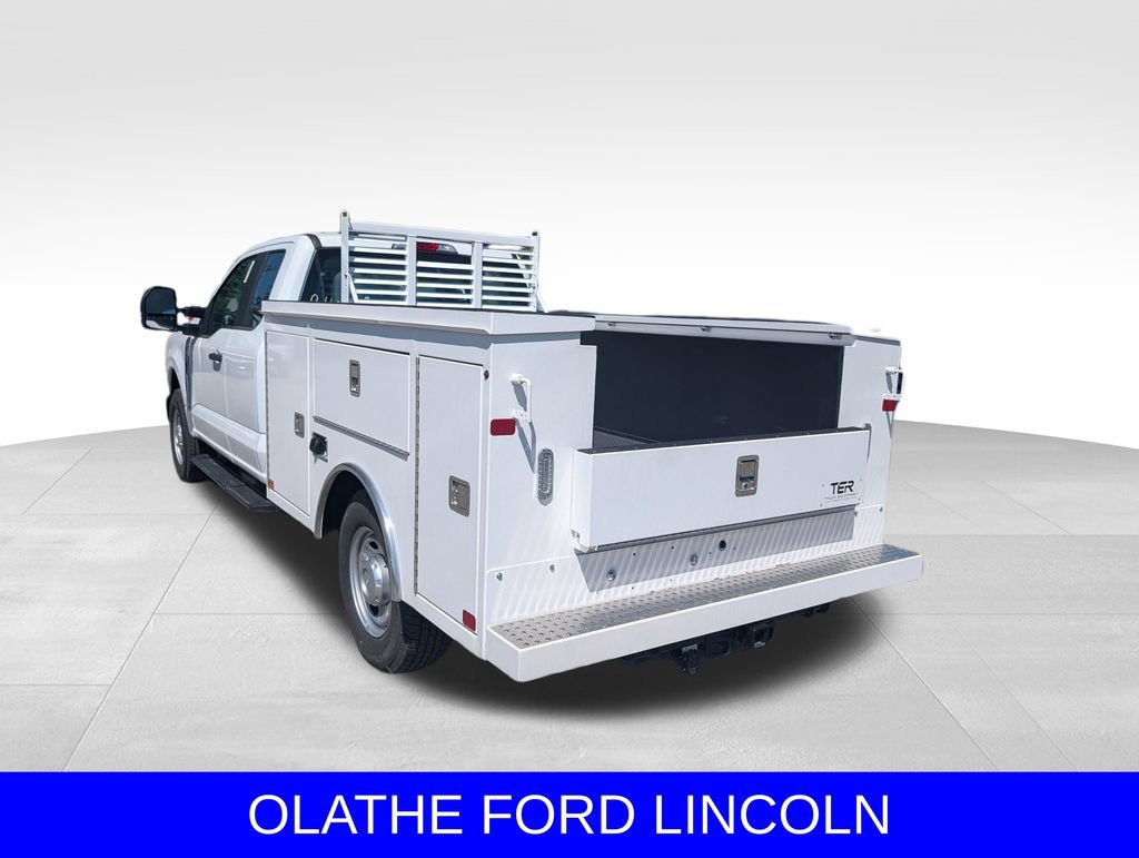 New 2025 Ford F250 XL w/ Camper Package RWD image 10