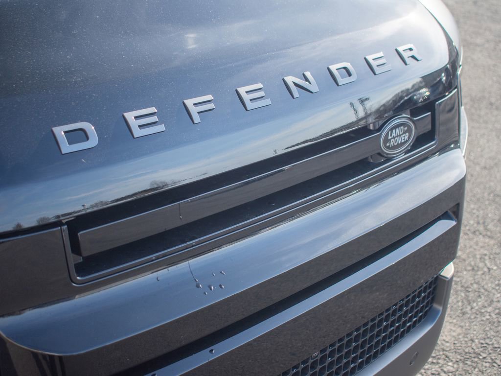 New 2026 Land Rover Defender 130 V8 image 15