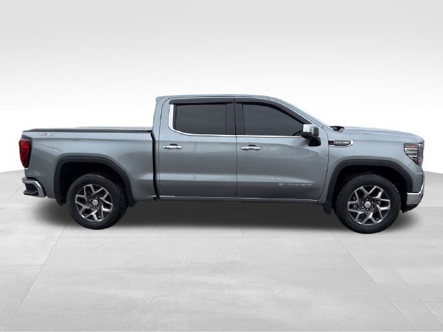 Used 2023 GMC Sierra 1500 SLT w/ SLT Premium Package AWD/4WD image 8