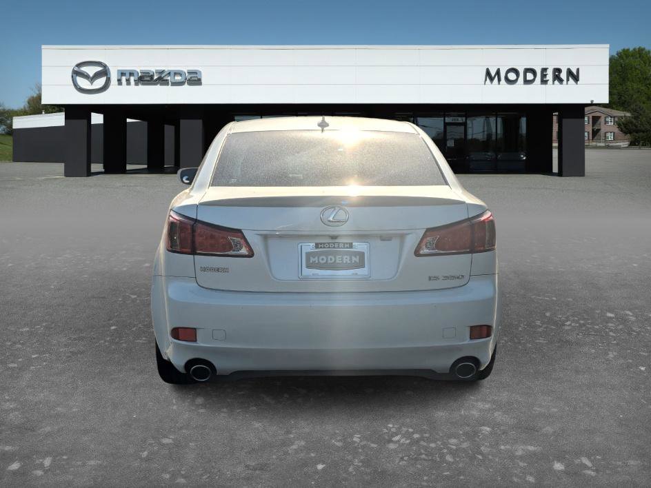 Used 2012 Lexus IS 350 w/ Premium Pkg Value Edition RWD image 4