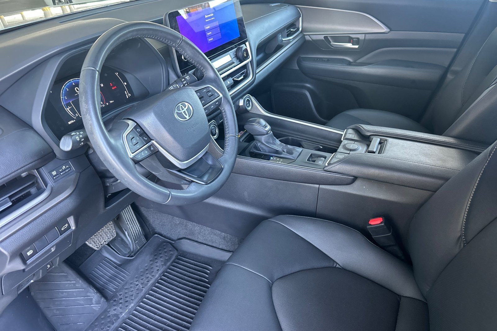 Certified 2026 Toyota Grand Highlander FWD image 9