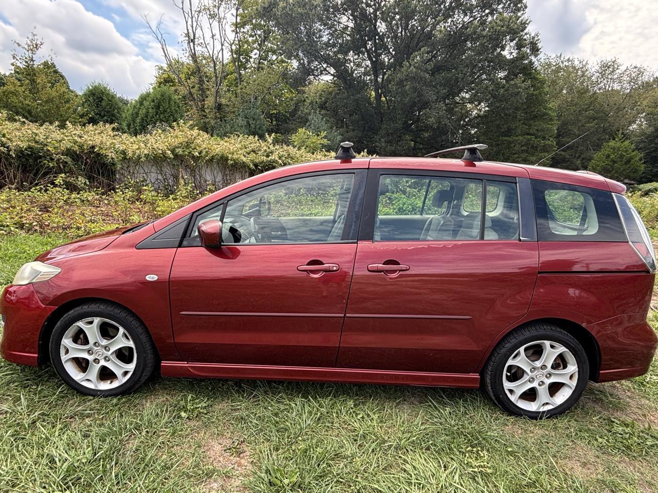 Used 2009 MAZDA MAZDA5 Grand Touring FWD image 8
