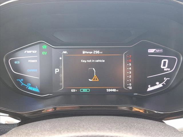 Used 2022 Kia Niro Touring Special Edition image 11