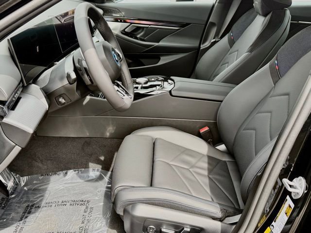 New 2026 BMW i5 eDrive40 w/ M Sport Package image 17
