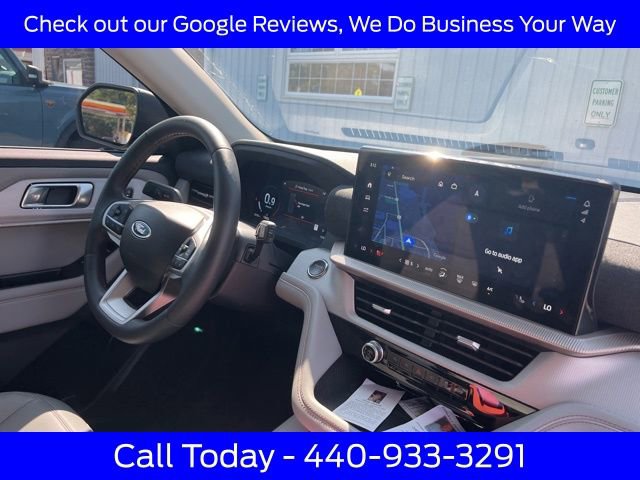 Used 2025 Ford Explorer Active w/ Active Comfort Package image 11