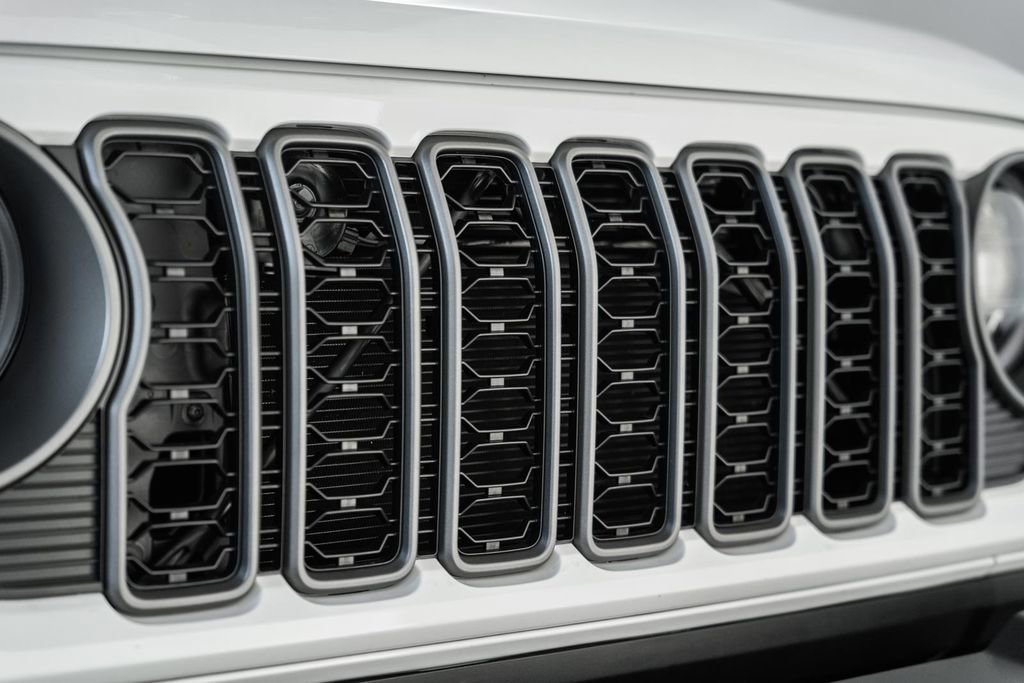 New 2025 Jeep Gladiator Sport image 9