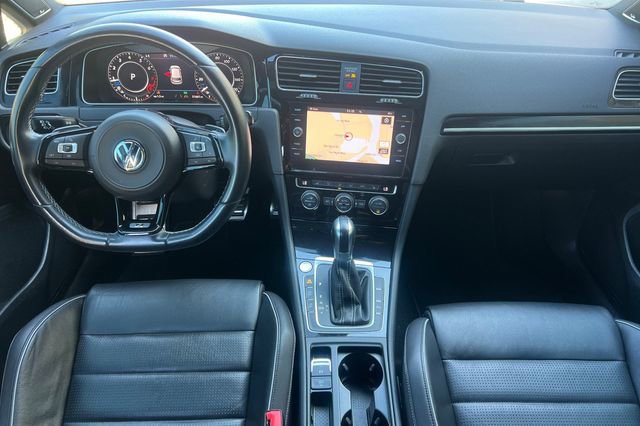 Used 2019 Volkswagen Golf R 4-Door image 15