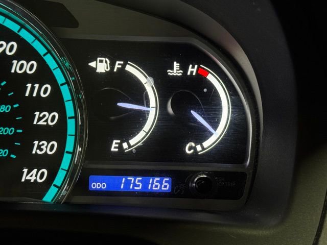 Used 2015 Toyota Venza LE AWD/4WD image 16