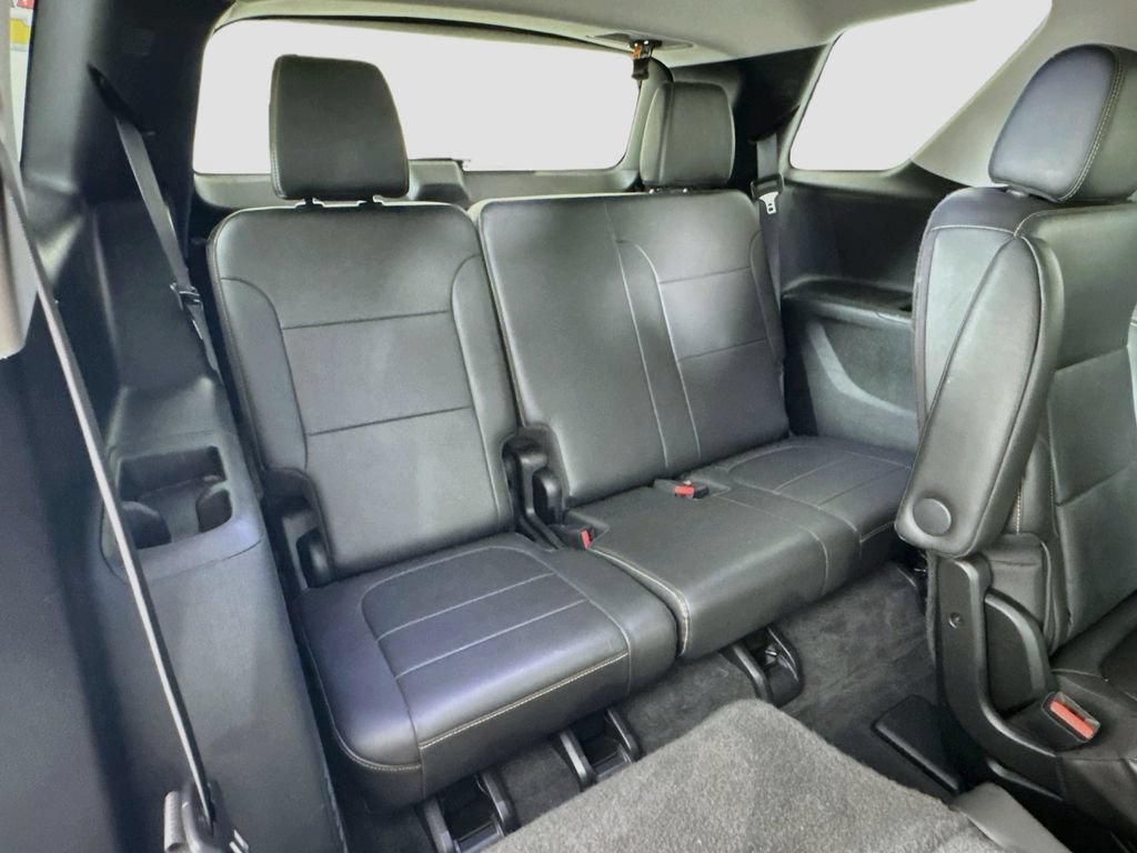 Used 2020 Chevrolet Traverse LT FWD image 27