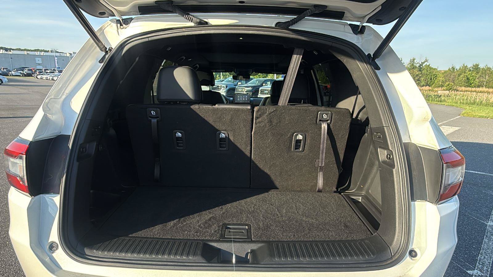 Used 2023 Honda Pilot TrailSport image 24