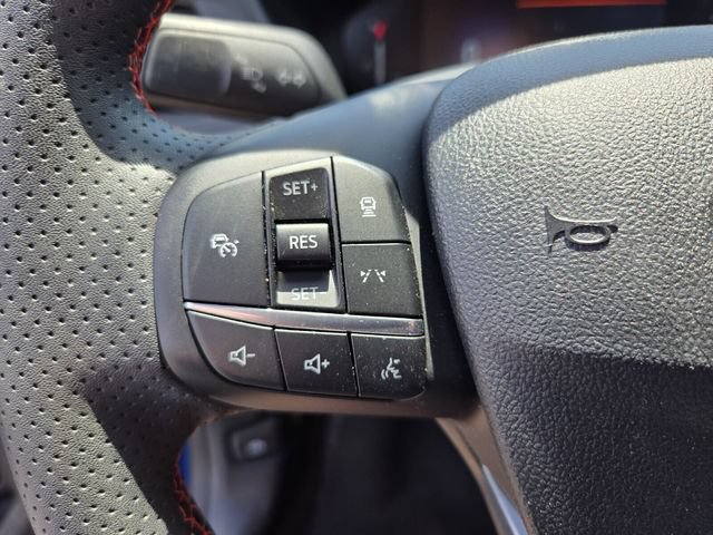 Used 2023 Ford Escape ST-Line w/ Tech Pack #1 AWD/4WD image 29