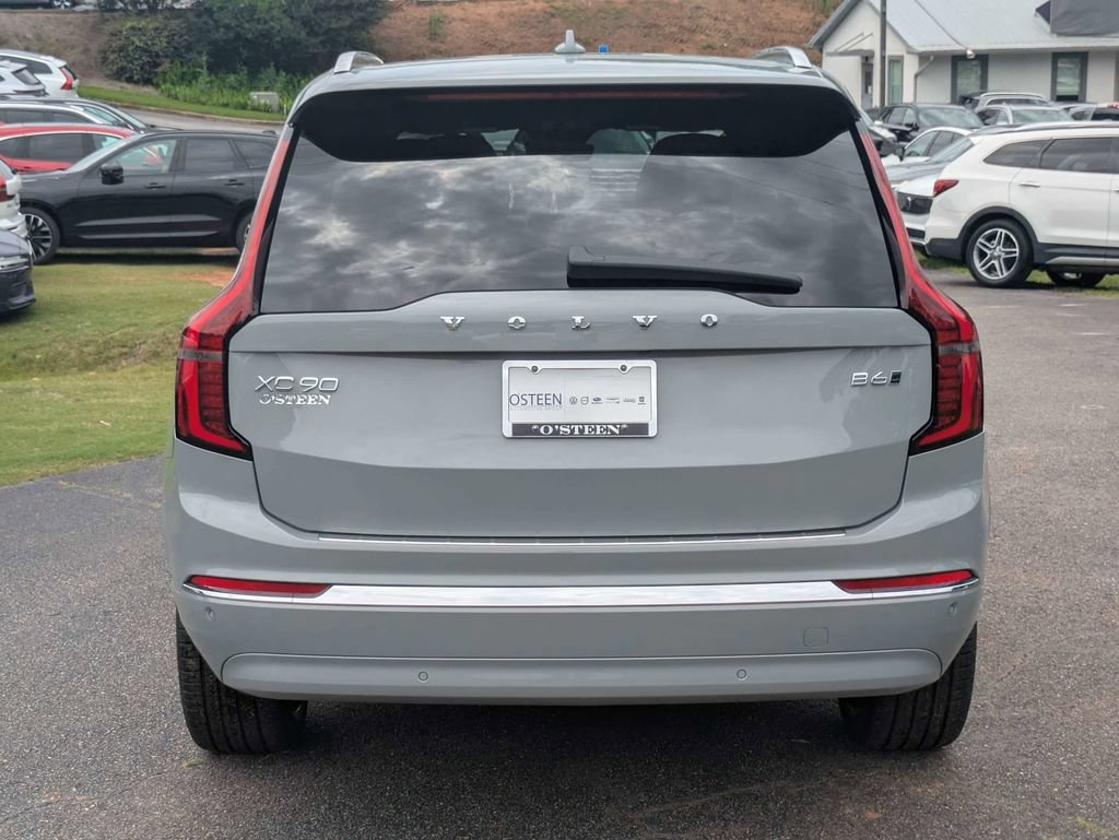 New 2026 Volvo XC90 B6 Plus w/ Protection Package Premier AWD/4WD image 5