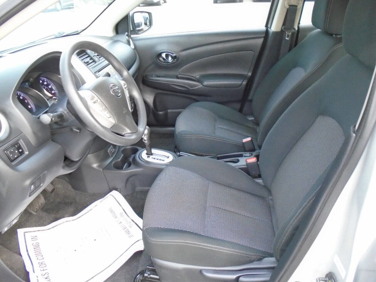 Used 2019 Nissan Versa SV image 8