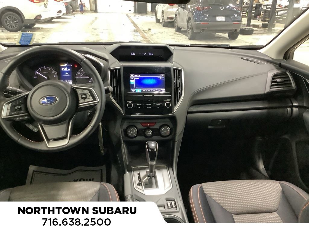 Used 2018 Subaru Crosstrek 2.0i Premium image 3