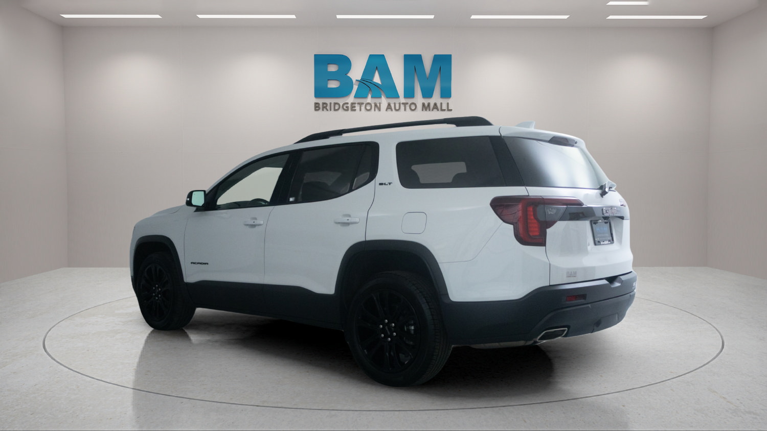 Used 2023 GMC Acadia SLT w/ Elevation Edition FWD image 5