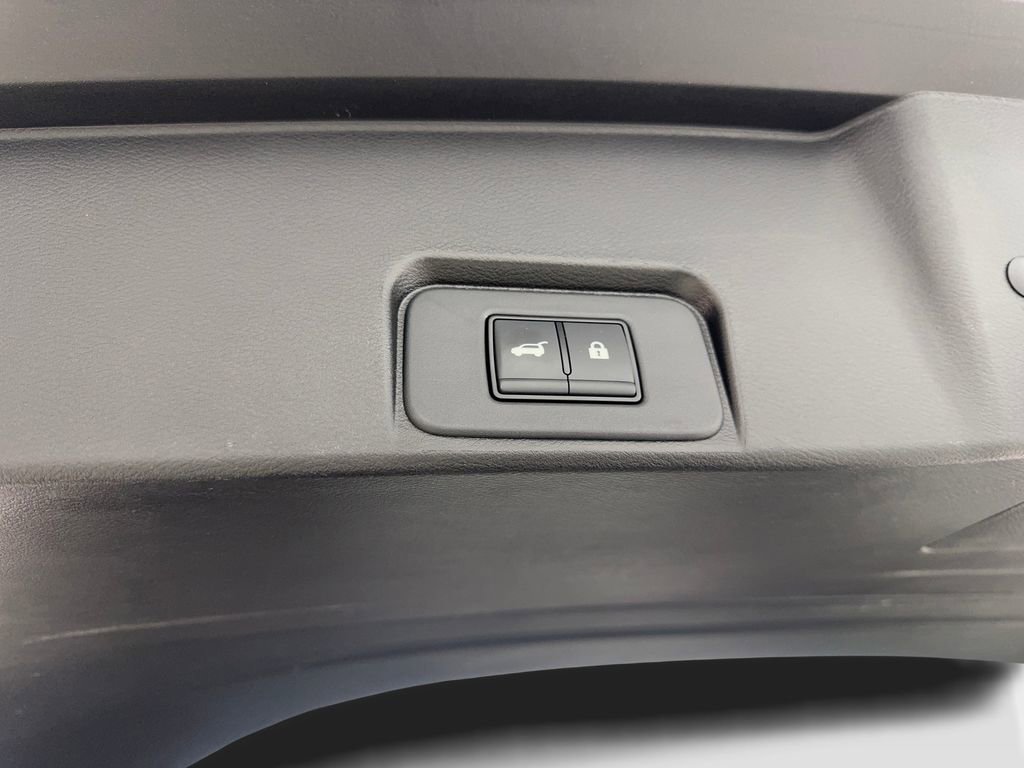 Used 2024 Nissan Rogue SL image 87