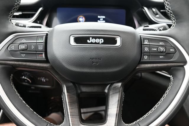 Used 2023 Jeep Grand Cherokee 4WD 4xe image 35