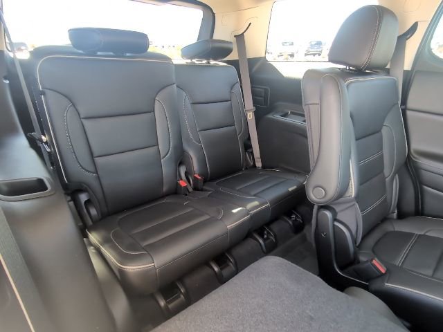 Used 2023 GMC Acadia Denali w/ Black Diamond Edition image 31