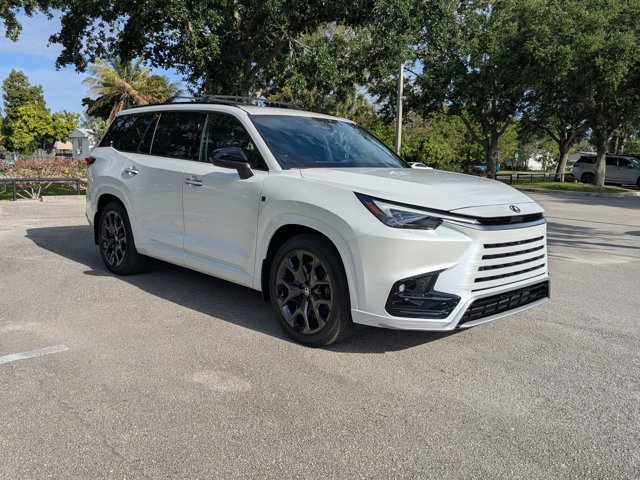 New 2026 Lexus TX 500h AWD image 6