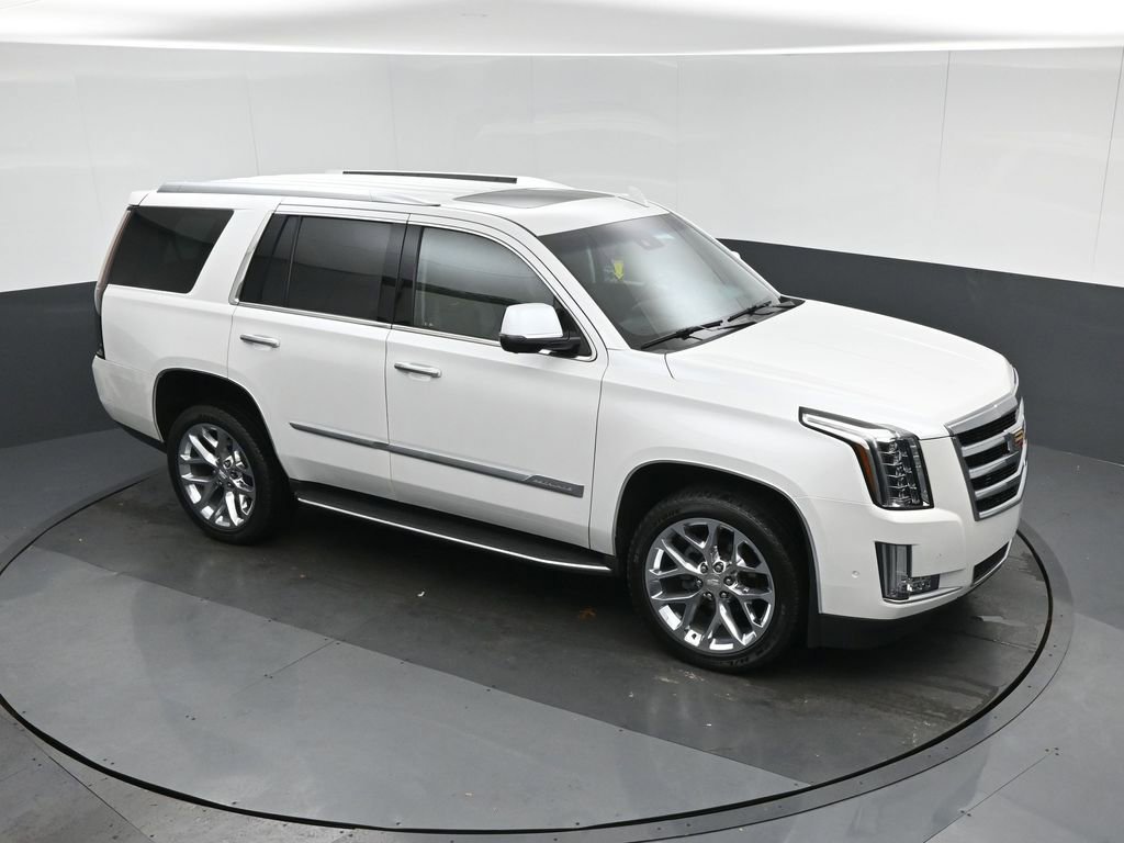 Used 2018 Cadillac Escalade Luxury image 70