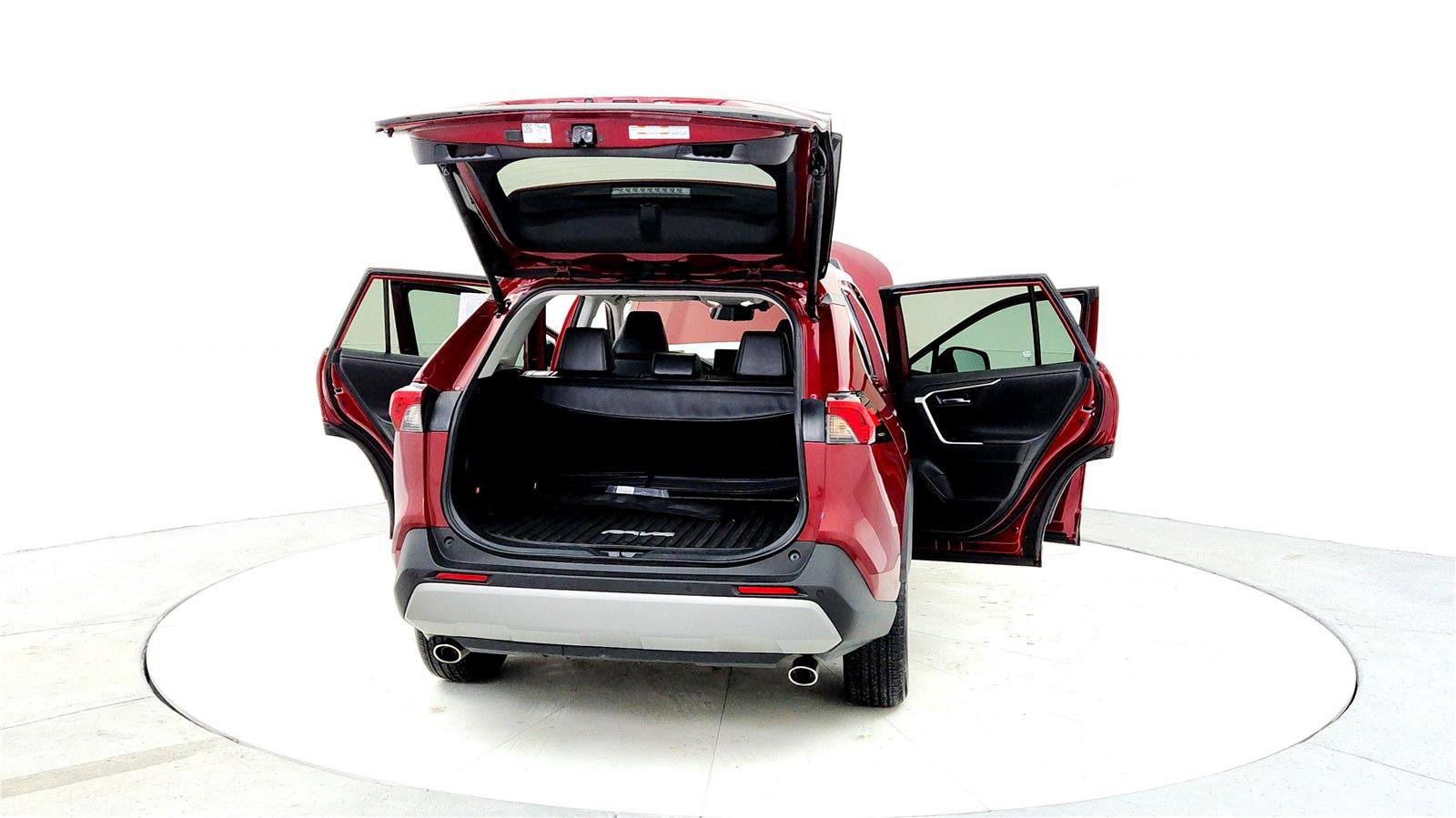 Used 2024 Toyota RAV4 Limited image 11