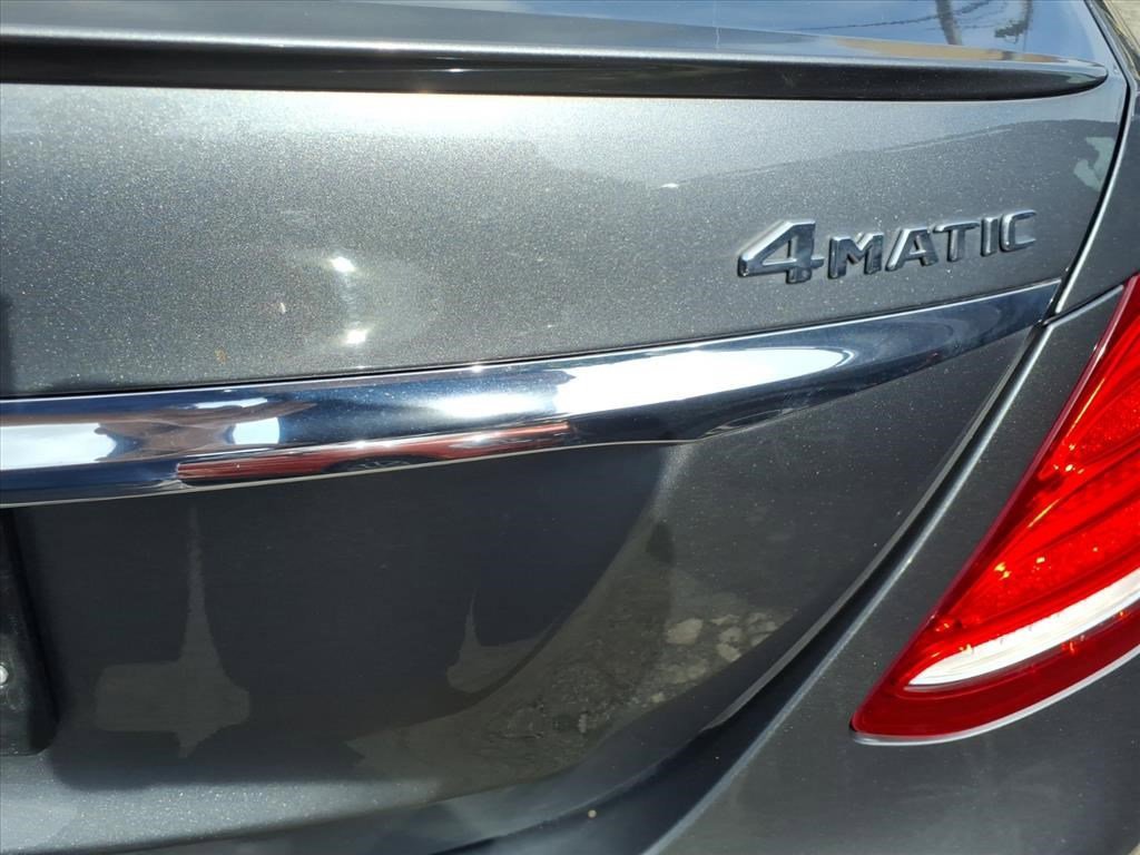Used 2018 Mercedes-Benz E 300 4MATIC w/ Premium 1 Package image 10