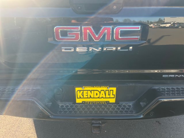 Used 2023 GMC Canyon Denali AWD/4WD image 19