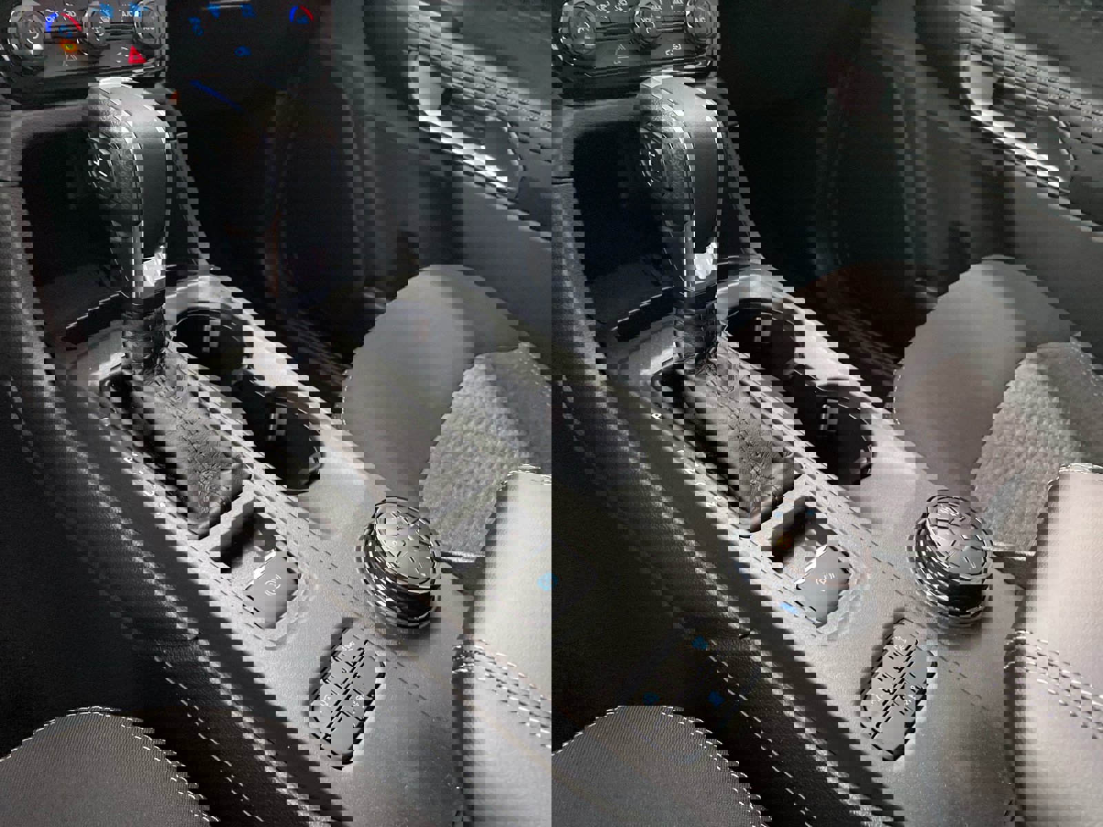 New 2025 Ford Ranger XLT w/ Equipment Group 301A High image 30