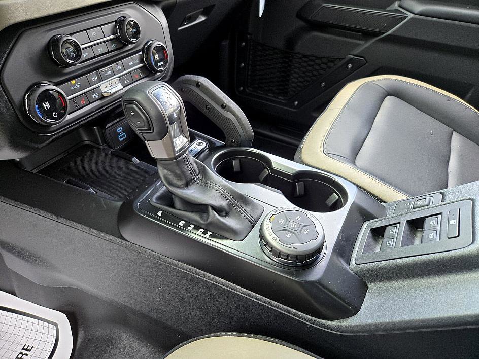 New 2025 Ford Bronco Big Bend w/ Black Diamond Package AWD/4WD image 23