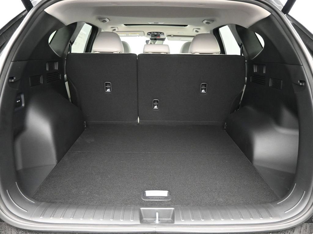 Used 2025 Hyundai Tucson SEL image 32