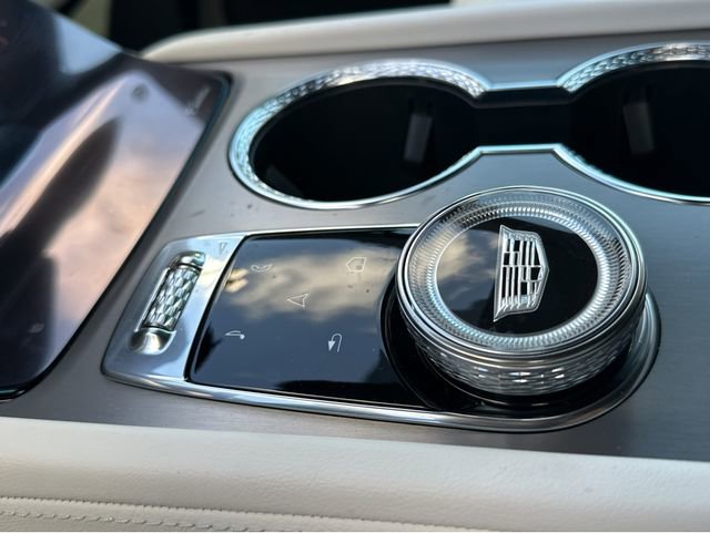 New 2026 Cadillac Vistiq Luxury AWD/4WD image 28