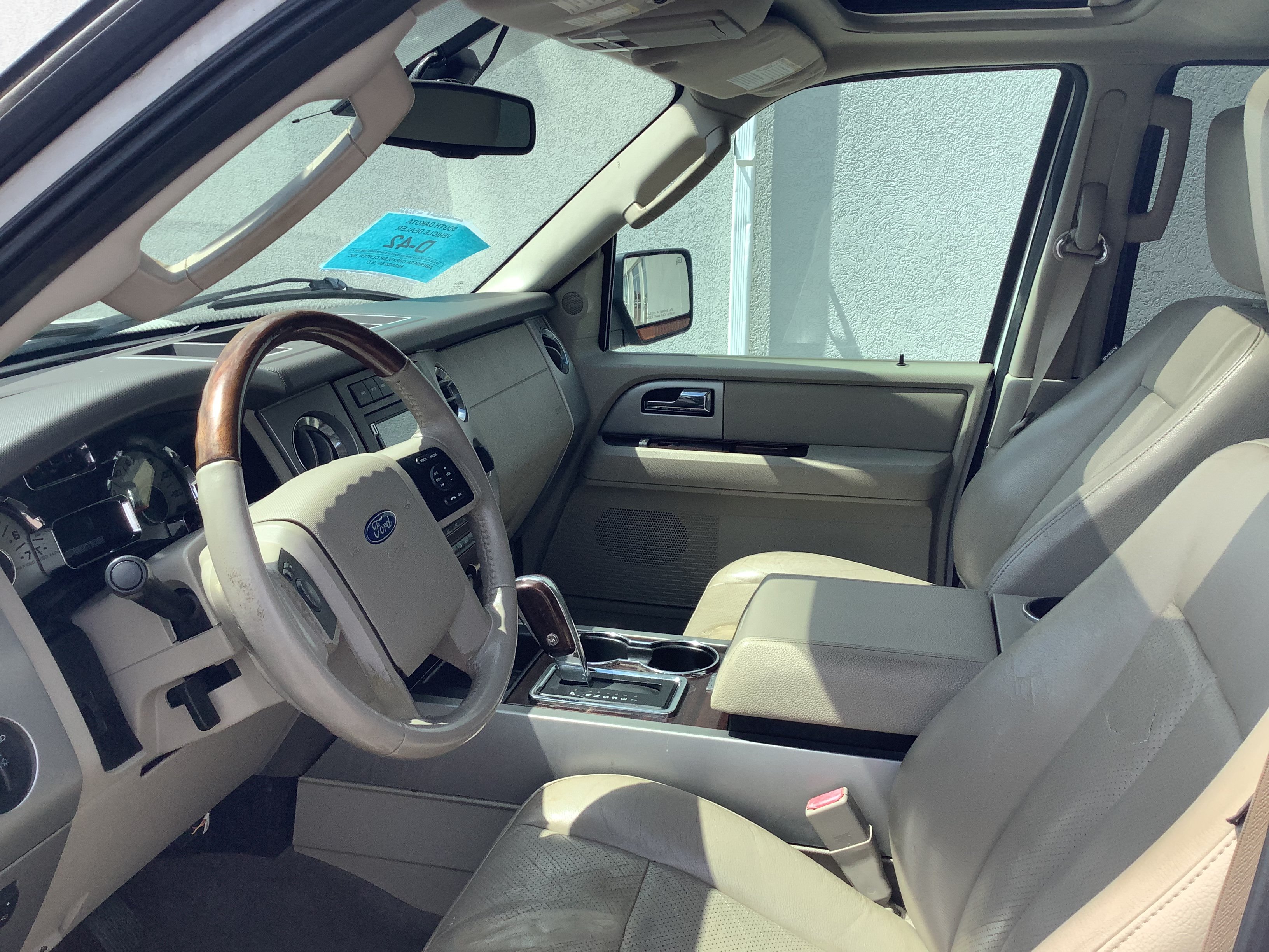 Used 2010 Ford Expedition Limited AWD/4WD image 11