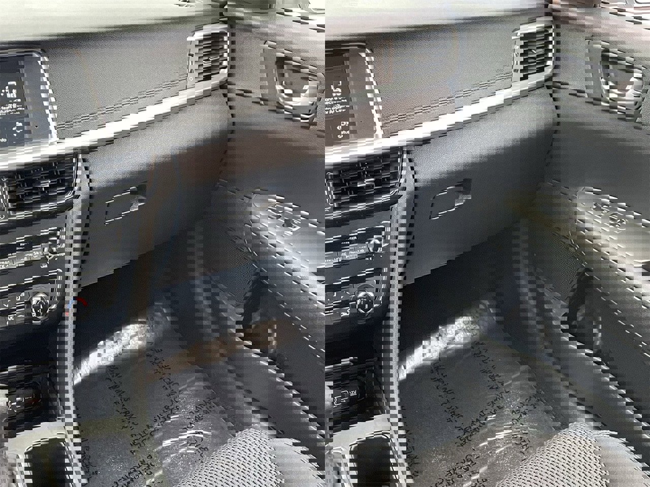 Used 2020 Kia Optima LX image 17