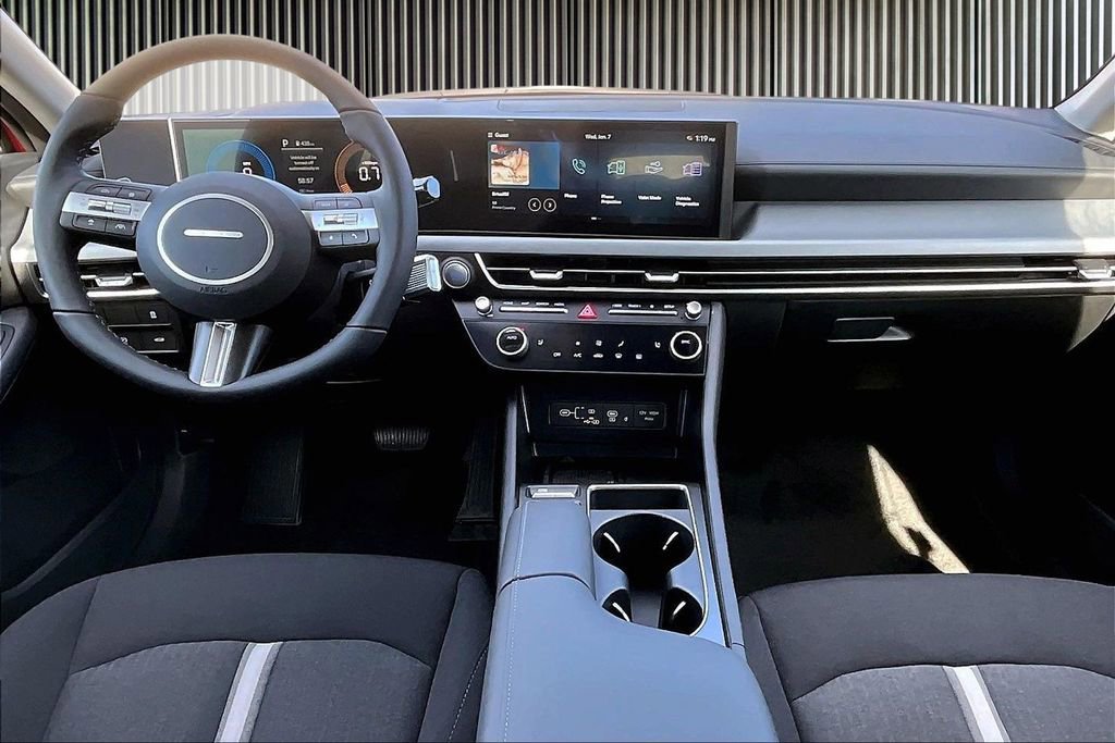 New 2026 Hyundai Sonata SEL FWD image 6