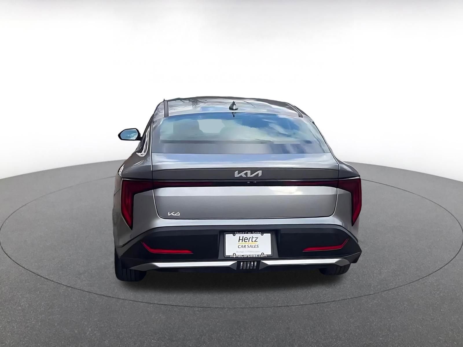 Used 2025 Kia K4 LXS image 12