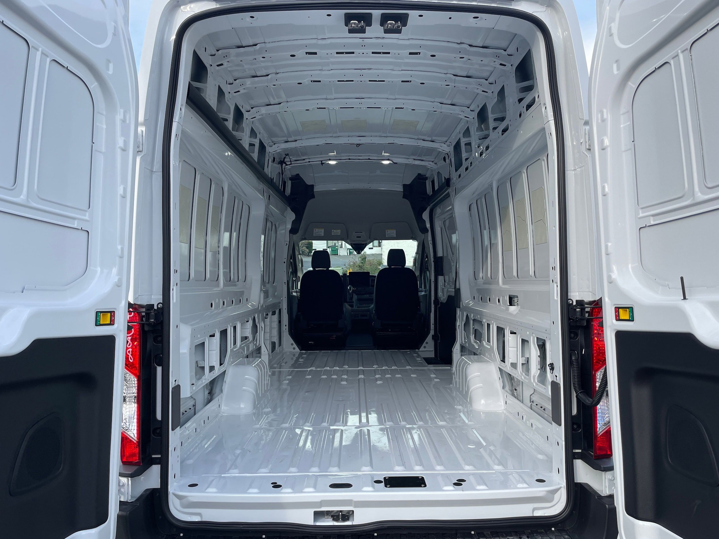 New 2026 Ford Transit 350 148 High Roof Extended AWD image 15