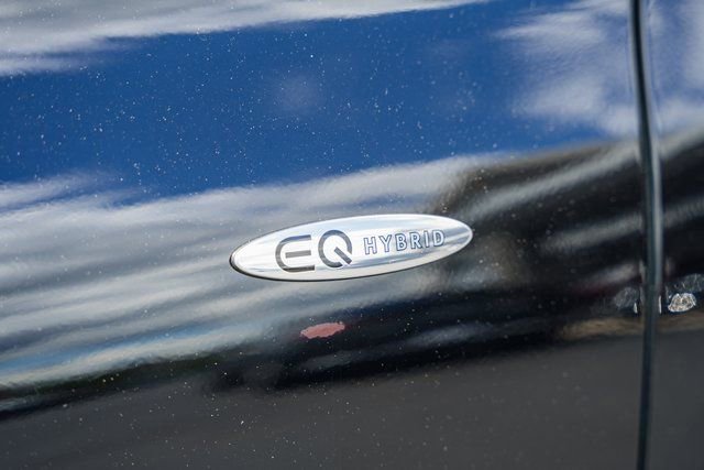New 2025 Mercedes-Benz GLC 350e 4MATIC image 15