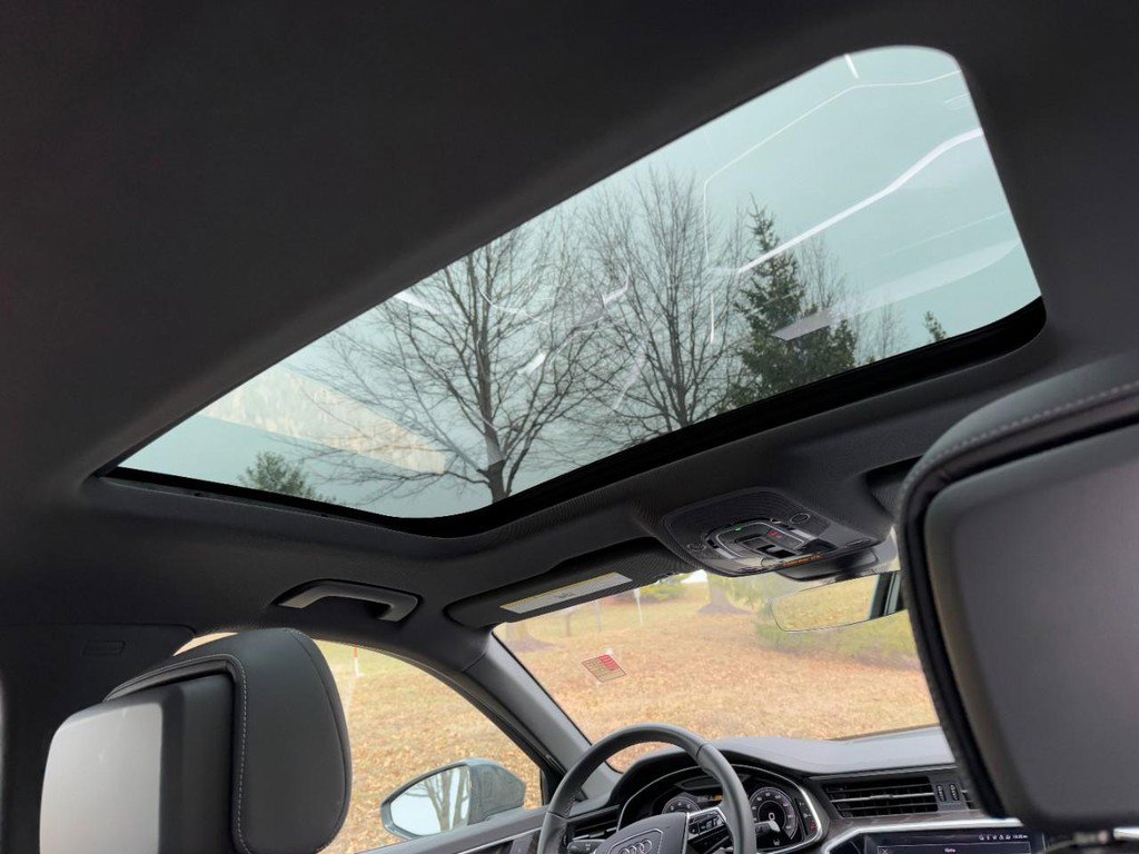 Used 2023 Audi A6 Premium Plus w/ Premium Plus Package image 11