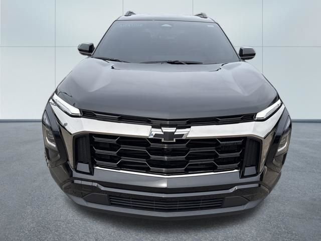 Used 2025 Chevrolet Equinox ACTIV image 6