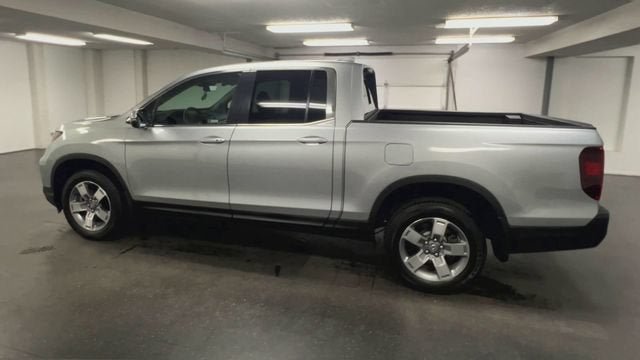 Used 2025 Honda Ridgeline RTL image 6