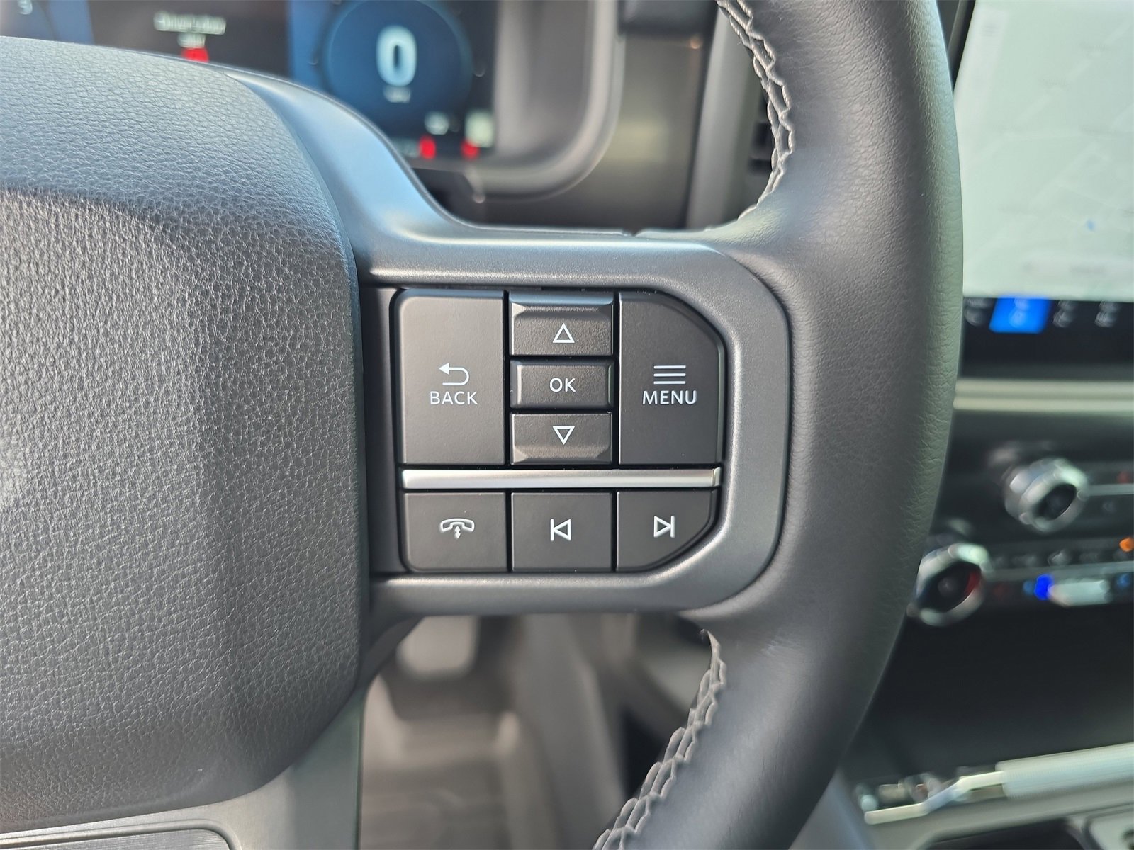 New 2025 Ford F150 Lariat w/ Equipment Group 501A Mid image 24