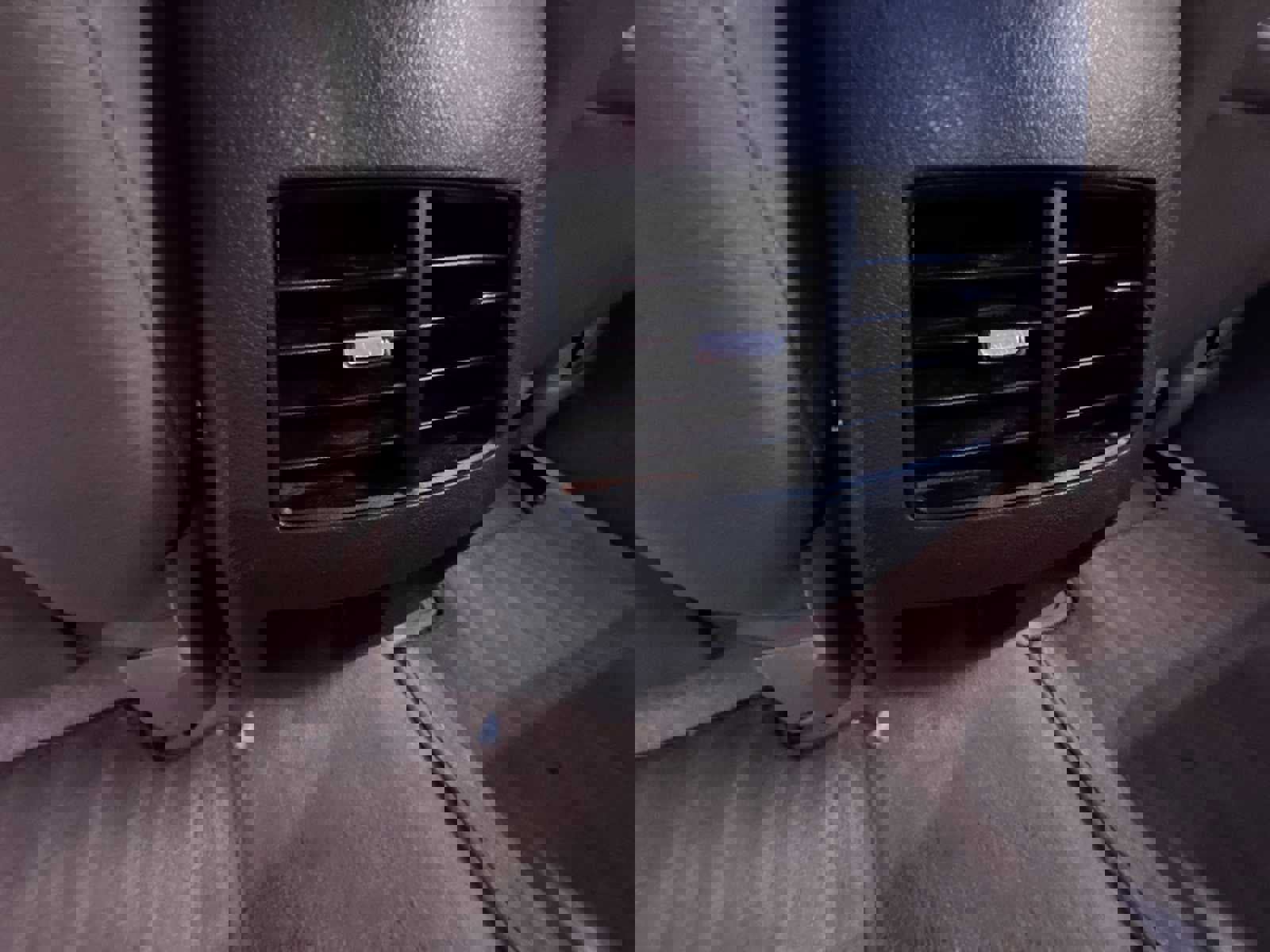 Used 2011 Ford Edge Limited image 38