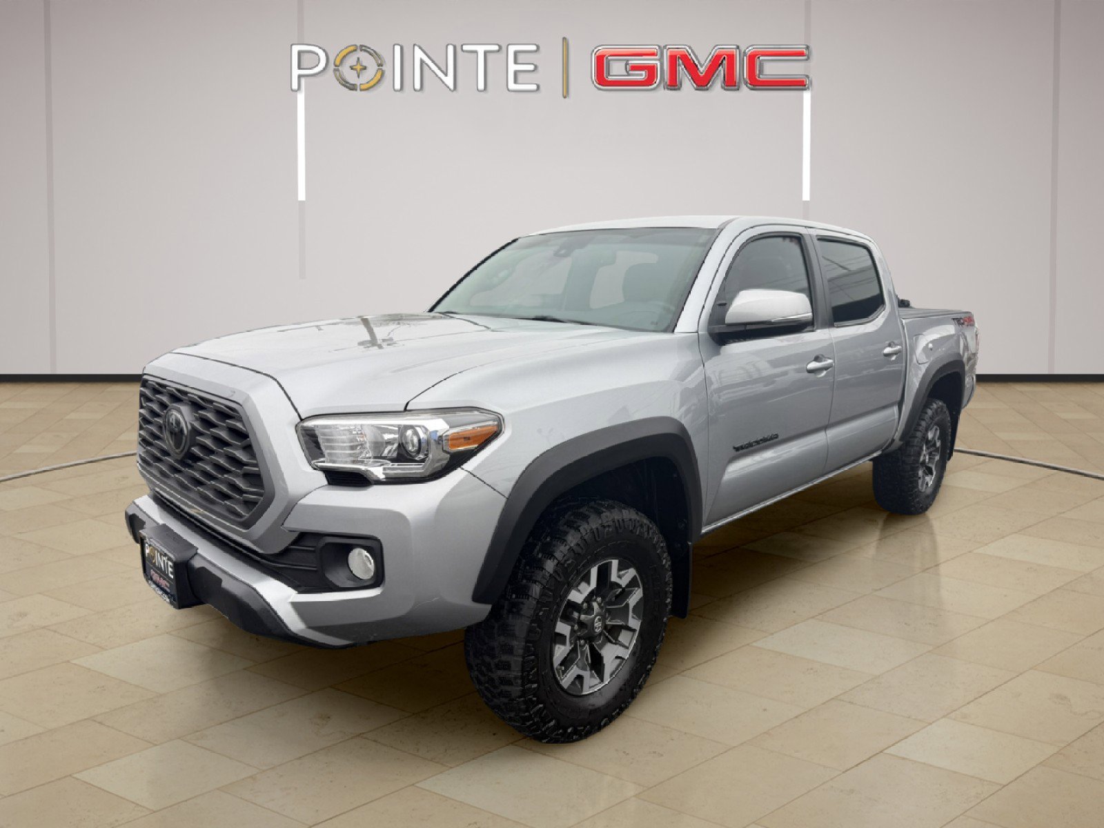 Used 2020 Toyota Tacoma TRD Off-Road image 3