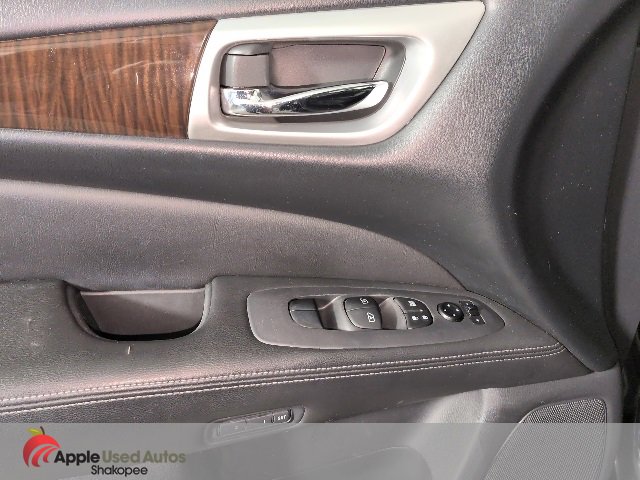 Used 2016 Nissan Pathfinder SL w/ SL Premium Package image 15
