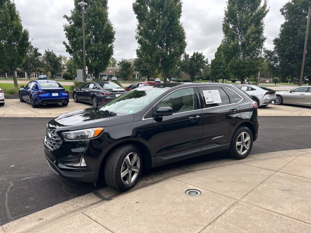 Used 2022 Ford Edge SEL w/ Convenience Package AWD/4WD image 3