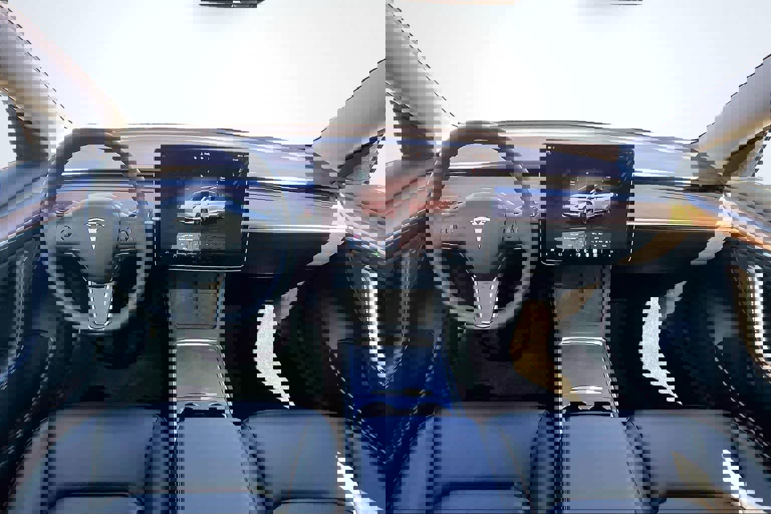 Used 2023 Tesla Model 3 Standard Range image 10