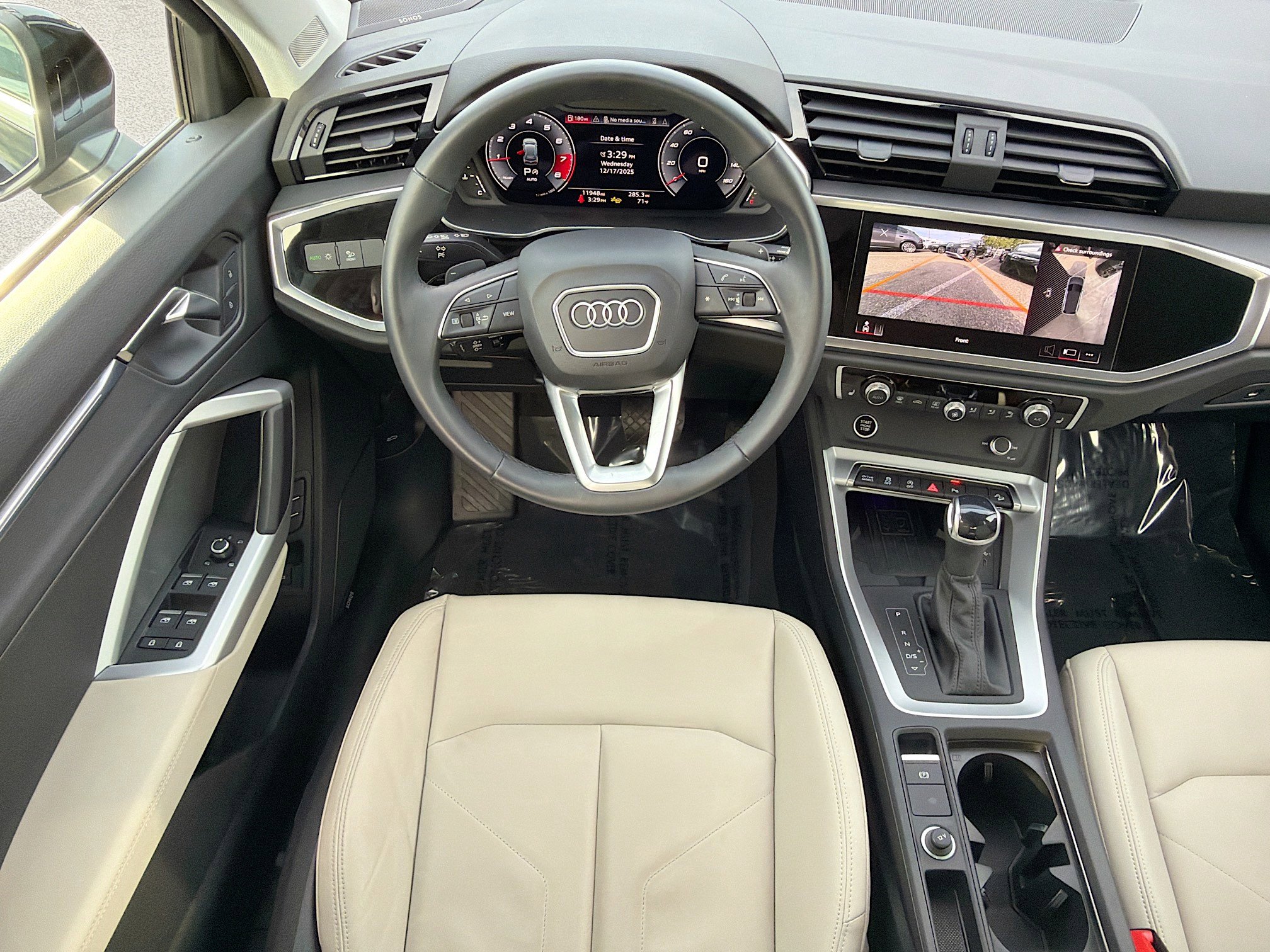 Certified 2024 Audi Q3 2.0T Premium Plus image 17